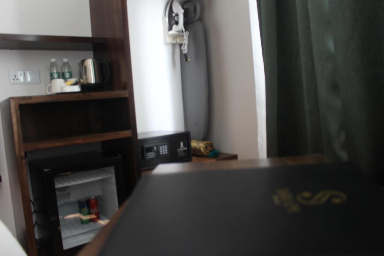 Serapi Hotel