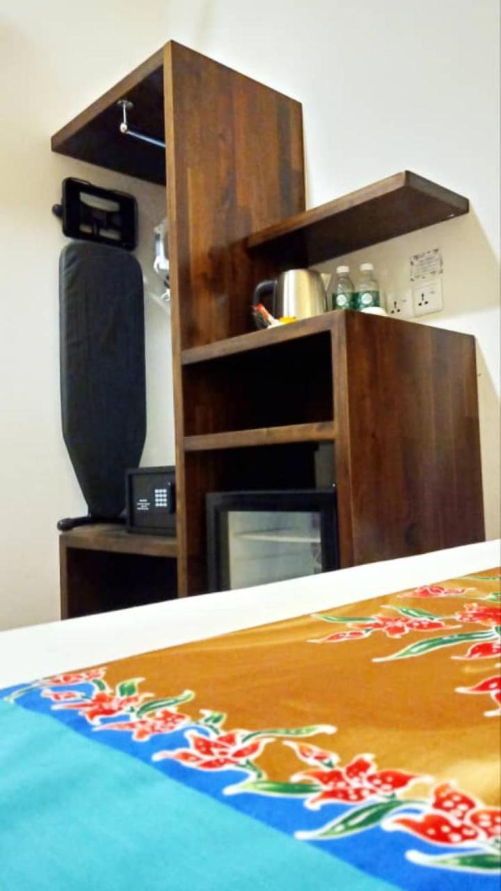 Serapi Hotel 3*