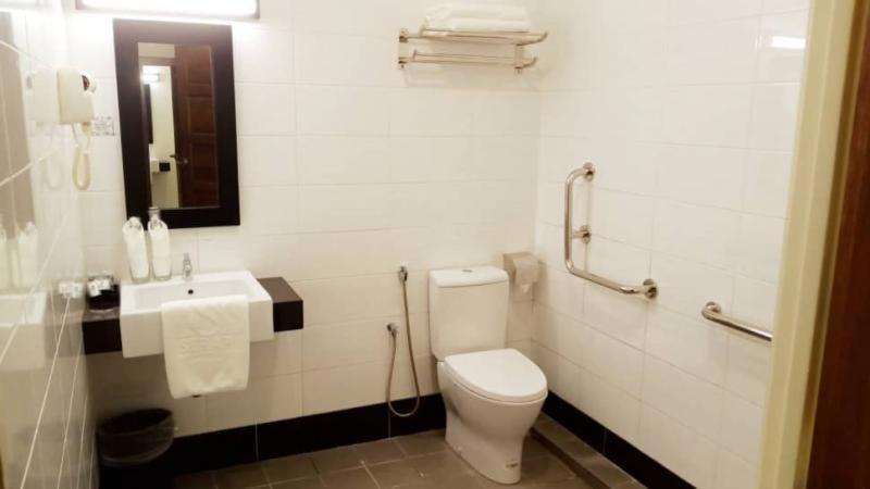 Hotel Serapi Kuching
